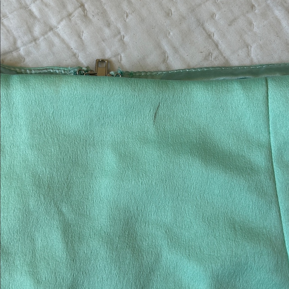 Revolve Superdown Mini Green Set (M) - image 3